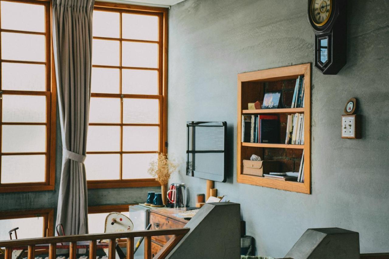 Loku. Tainan Hotell Exteriör bild